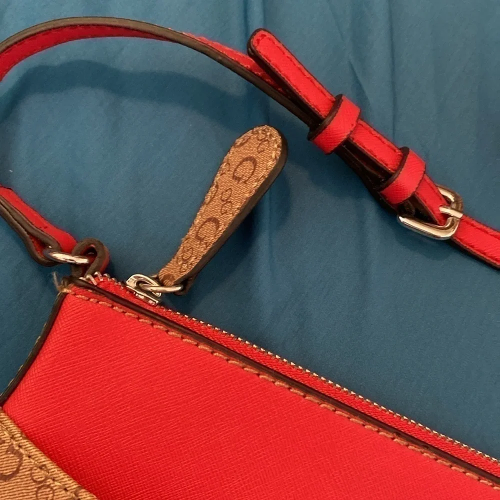 Guess red tan cross body bling two pocket zip up purse adjustable strap